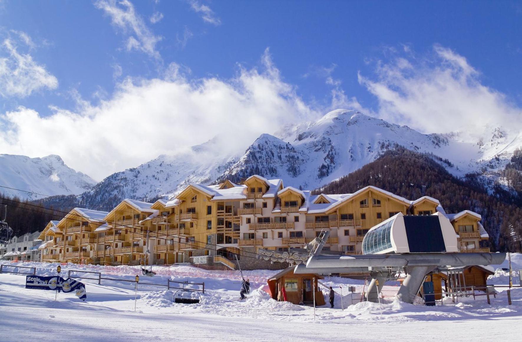 Madame Vacances Residence Le Parc Des Airelles Les Orres Dış mekan fotoğraf