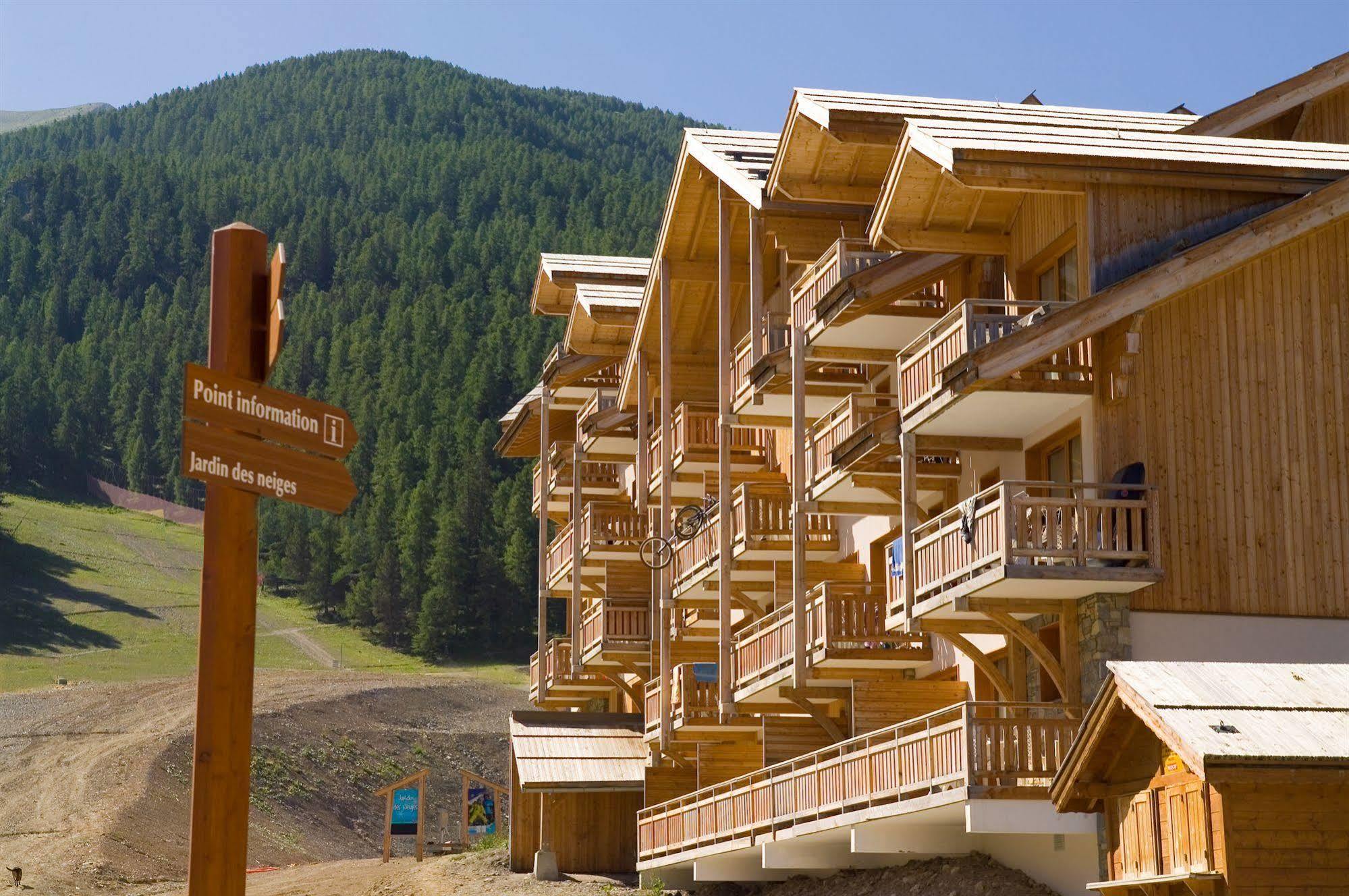 Madame Vacances Residence Le Parc Des Airelles Les Orres Dış mekan fotoğraf